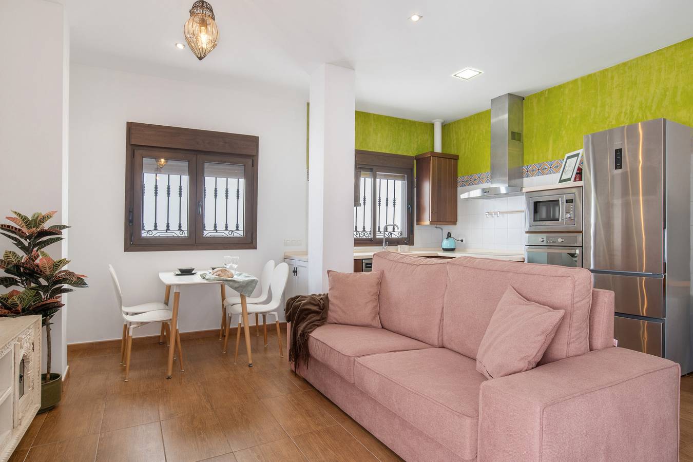 Casa de férias 'Céntrico Con Vistas Al Mar' com vista para o mar, Wi-Fi e ar condicionado in Conil de la Frontera, Costa de la luz