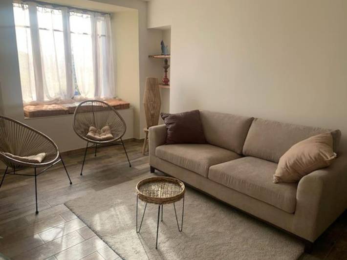 Location de vacances pour 6 personnes, avec vue sur le lac ainsi que vue et jardin à Chindrieux - 2