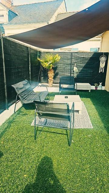 Gîte pour 6 personnes, avec jardin à Beaufort-en-Vallée