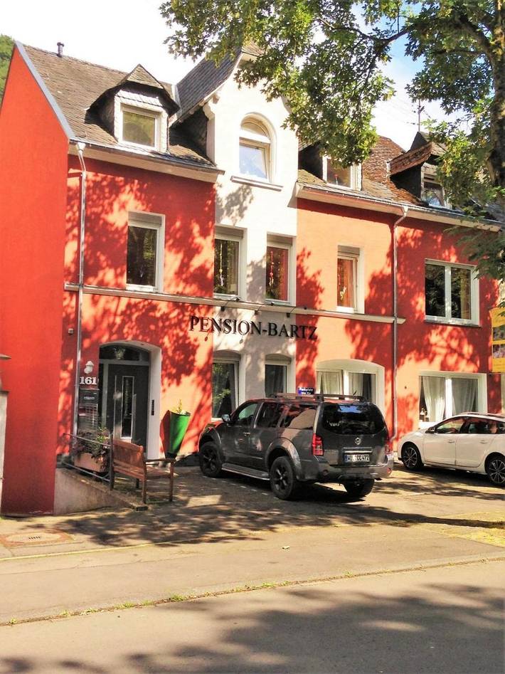 BnB für 2 Personen, mit Balkon und Terrasse sowie Garten und Ausblick in Traben-Trarbach