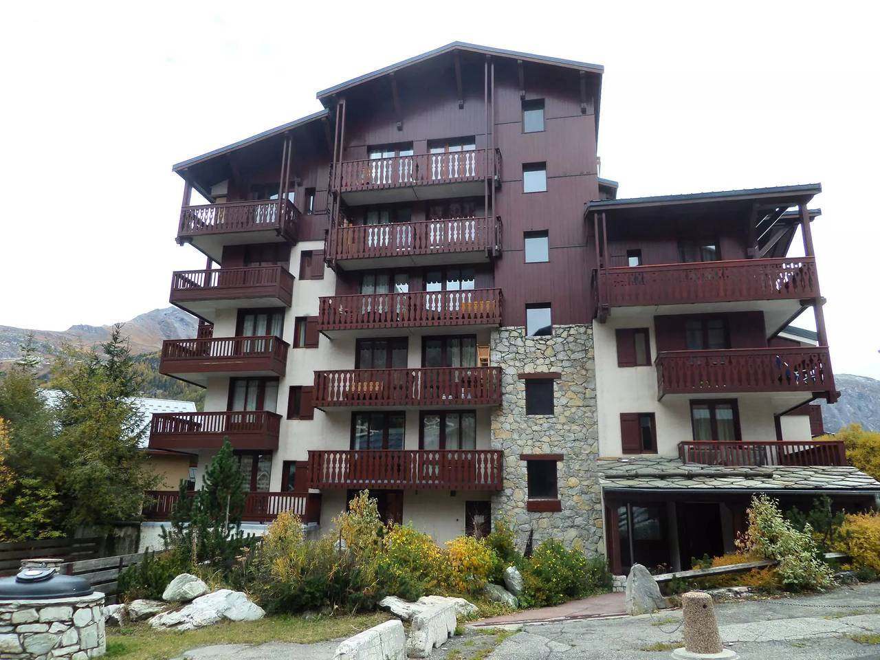 Entire studio, Superb fully renovated studio close to the village centre in Val-d'Isère, Vanoise National Park