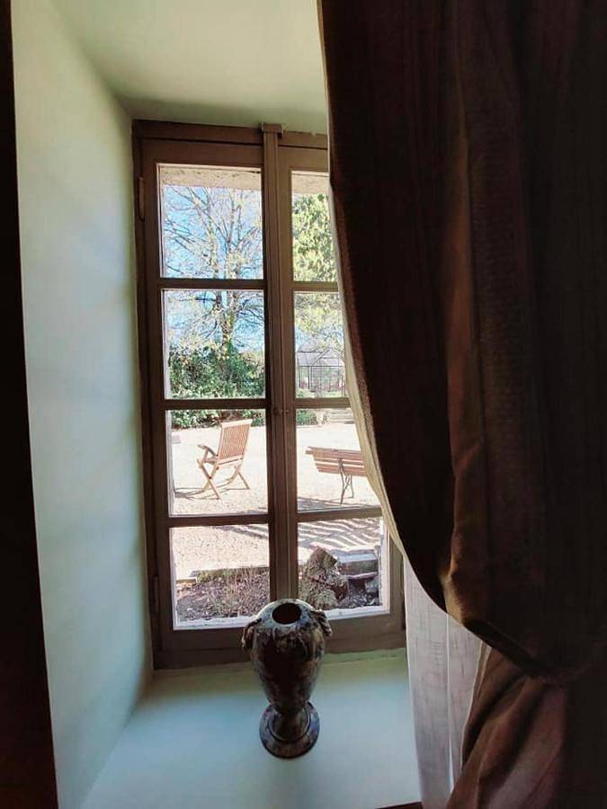 Maison d’hôte pour 2 personnes, avec jardin et piscine ainsi que jacuzzi et sauna, adapté aux familles à Sainte-Sabine-Born - 3