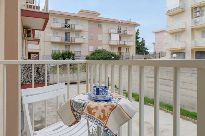 Hel lägenhet, 'Casa Venere' Apartment with Balcony and Air Conditioning in Pachino, Syrakusa provins