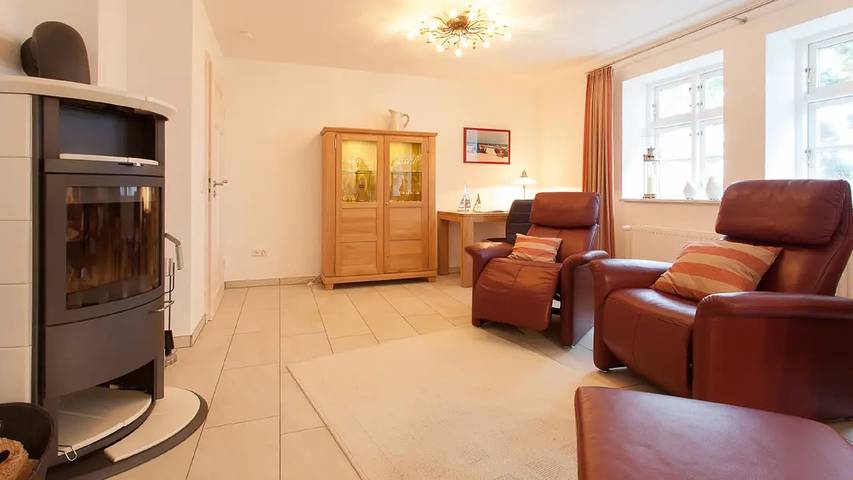Ferienhaus für 8 Personen, mit Terrasse und Sauna sowie Garten, mit Haustier in Lietzow - 4