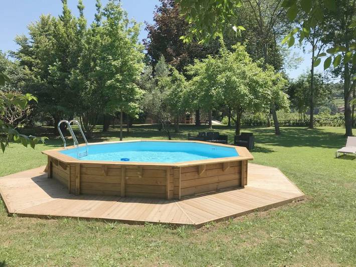 Location de vacances pour 8 personnes, avec terrasse et jardin ainsi que vue et piscine à Olot - 2