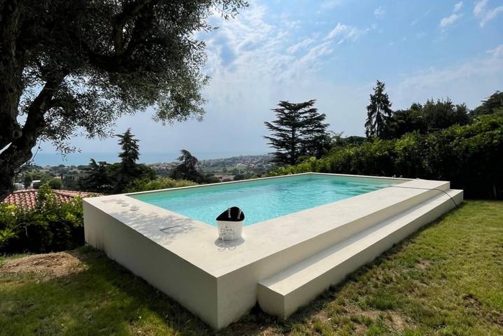 Ganze Wohnung, Ferienwohnung für 4 Personen mit Garten in Numana, Riviera del Conero