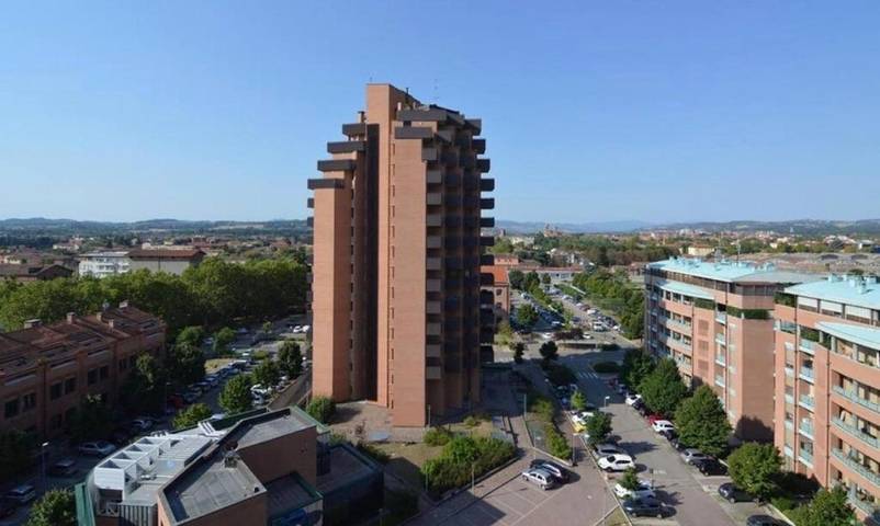 Gîte pour 5 personnes, avec Balcon ainsi que Terrasse et Vue à Imola