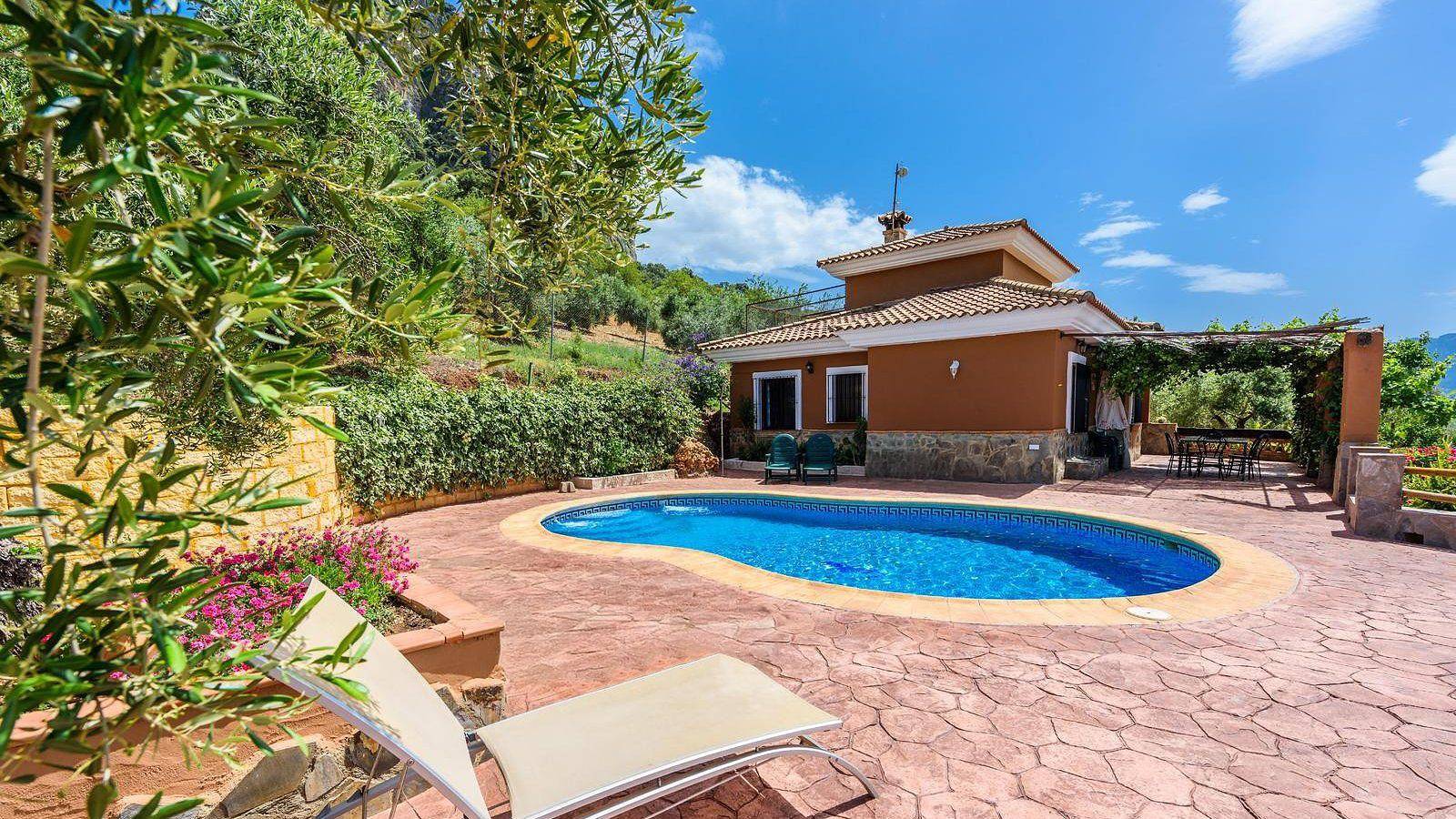 Casa vacanza a El Gastor a partire da 148€ a notte