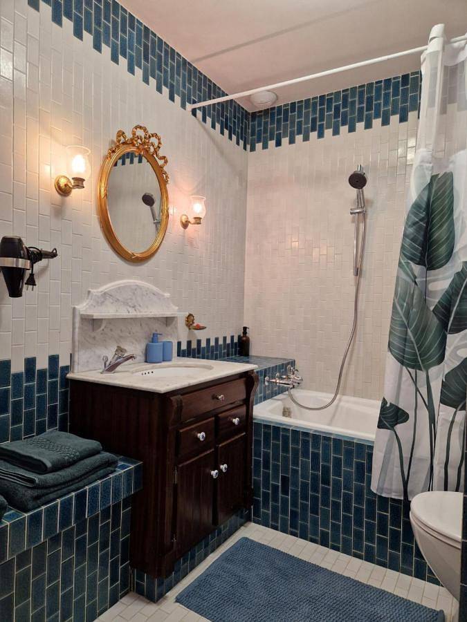 Chambre d’hôte pour 2 personnes, avec piscine et vue ainsi que jardin et terrasse à Lourdes - 4