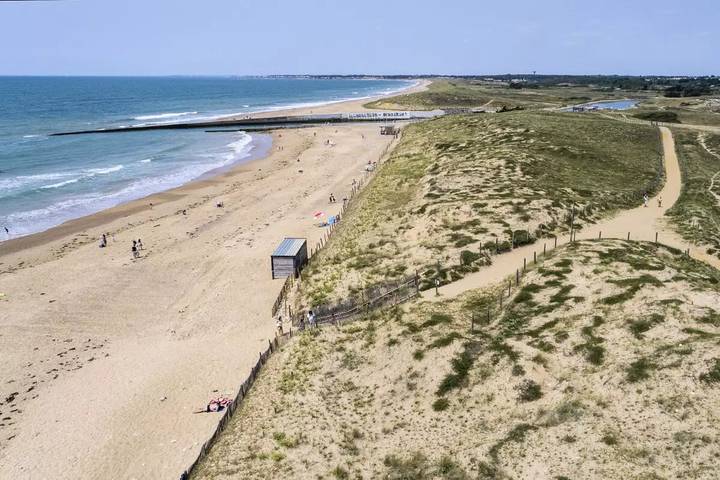 Camping pour 4 personnes, avec terrasse, animaux acceptés aux Les Sables-d'Olonne - 4