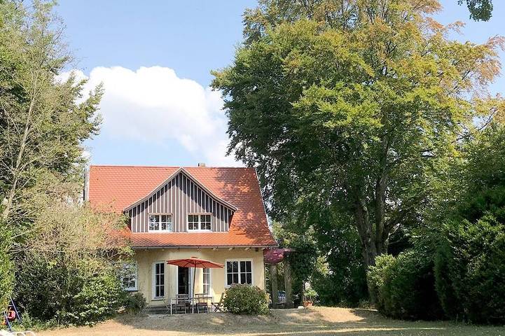 Ferienhaus für 8 Personen, mit Garten und Terrasse, mit Haustier in Wasserburg (Bodensee)