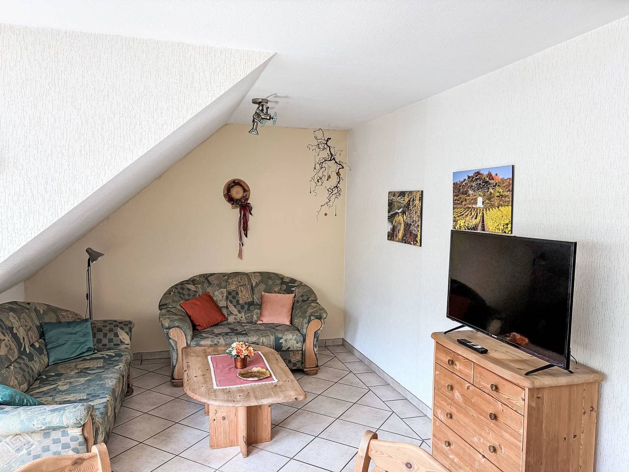 Ganze Wohnung, Sonnenuhr in Pommern (Deutschland), Cochem-Zell