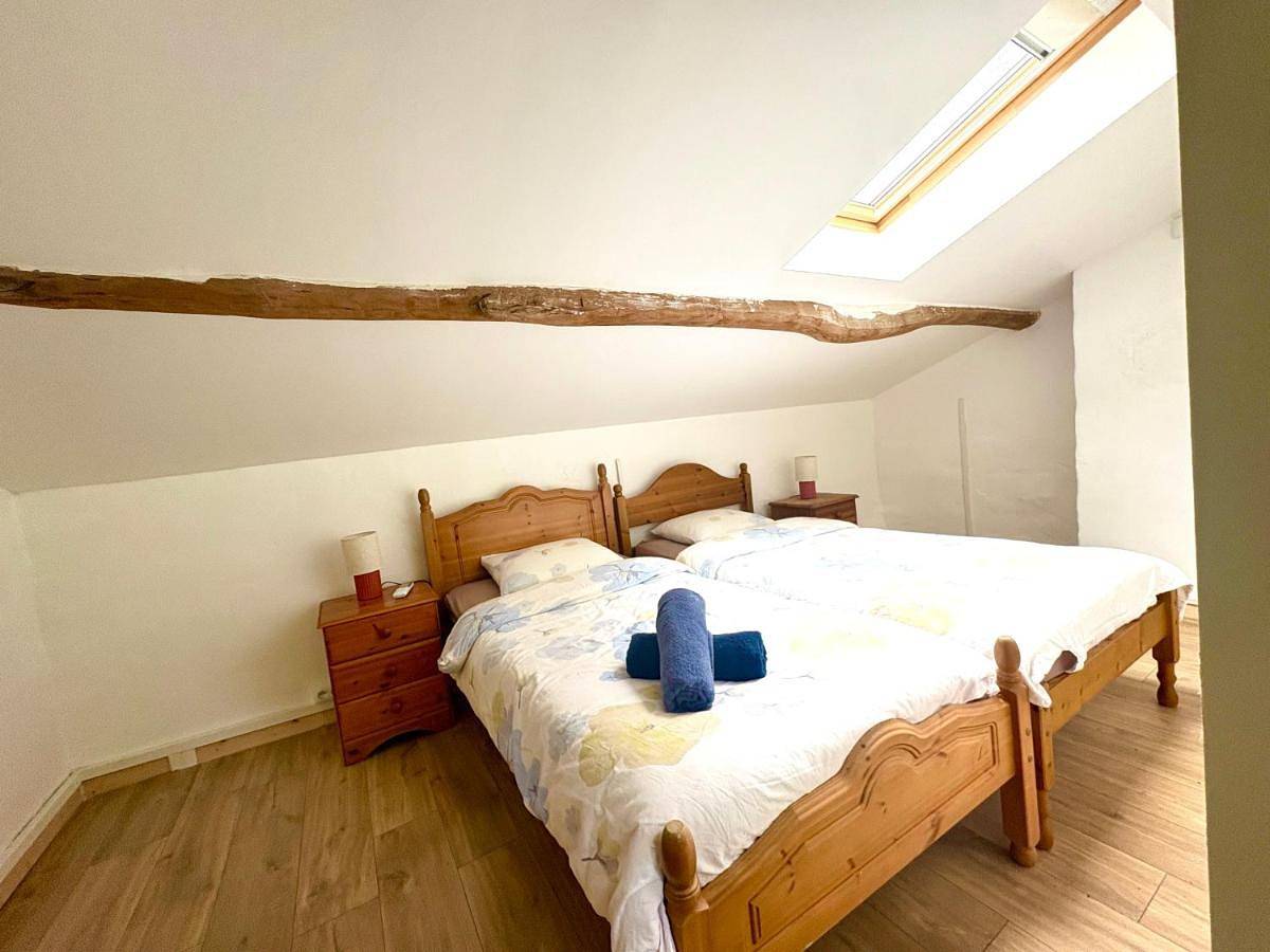 Four-Bedroom House in Vaylats, Quercy