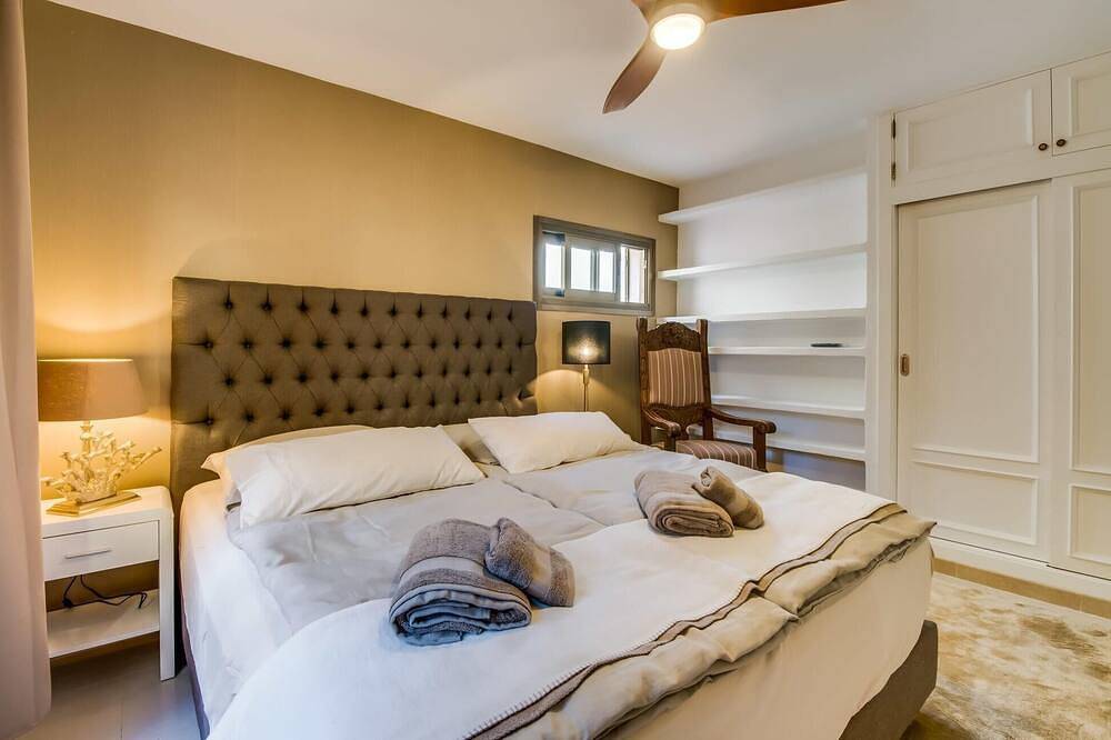 Cozy home in Cala Ratjada with private swimming pool, can be inside or outside in Cala Ratjada, Capdepera