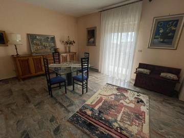 Gîte pour 5 personnes, avec balcon et vue, animaux acceptés à Canicattì