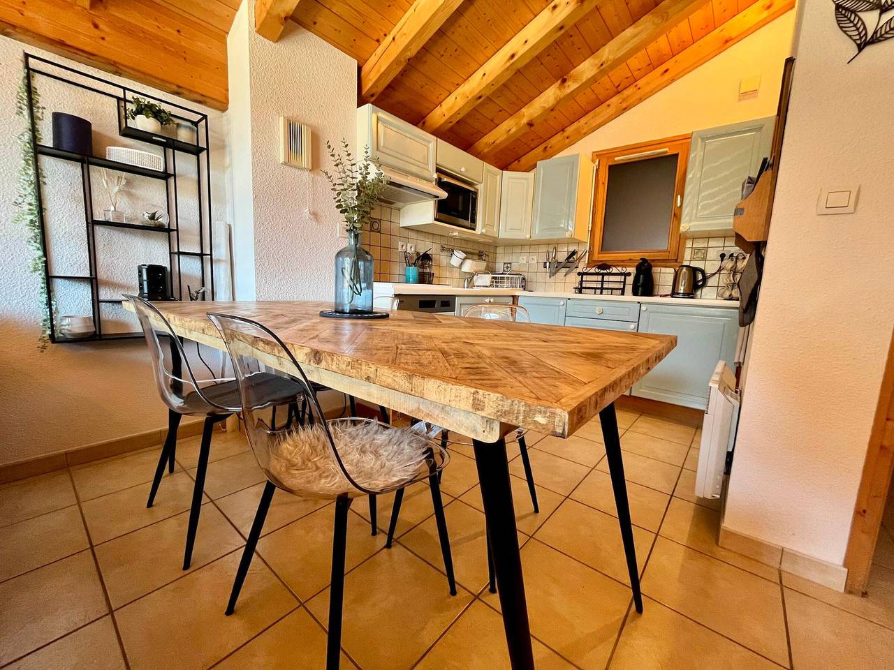 Ganze Wohnung, Gemütliche Wohnung mit Balkon in Zentrumsnähe in Samoëns, Region Bonneville