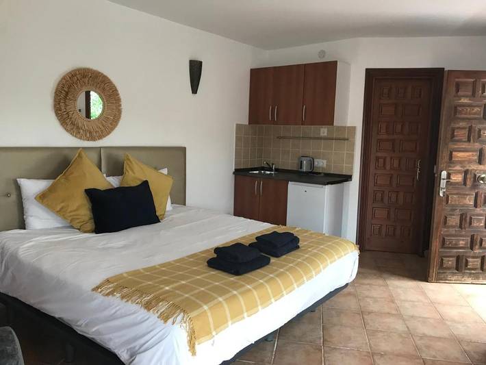 Chambre d’hôte pour 4 personnes, avec vue ainsi que jardin et piscine à Mijas - 2