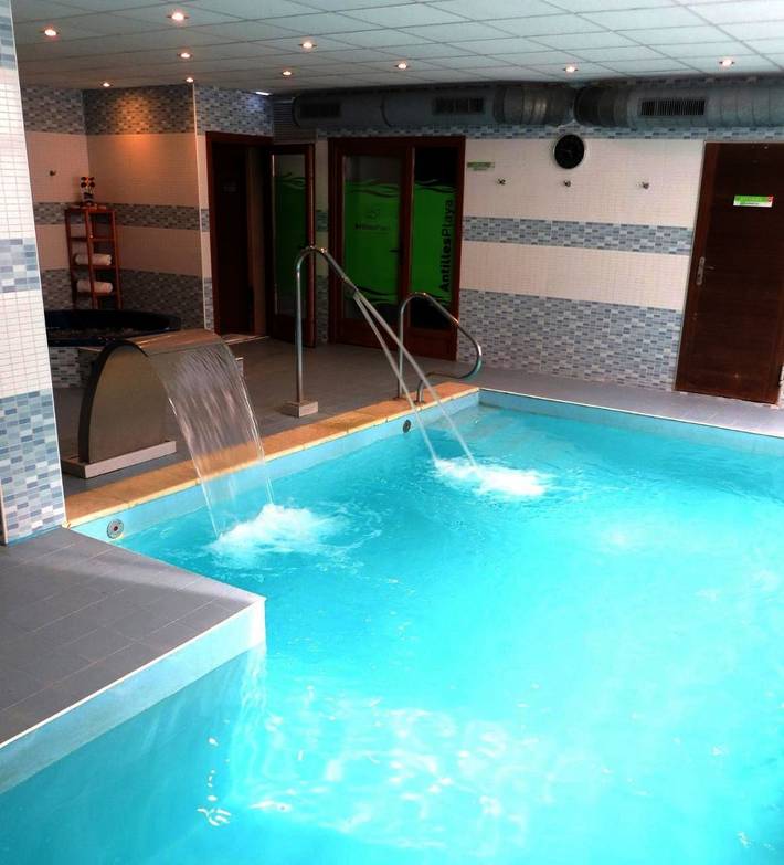 Aparthotel para 3 personas, con Terraza y Jacuzzi además de Jardín y Piscina en Llanes - 3