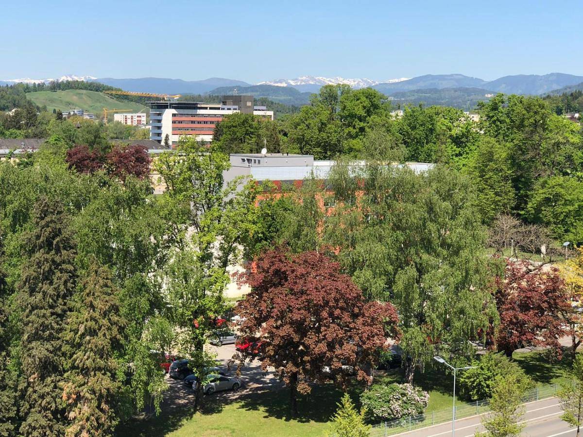 Penthouse Apartment Nepal in Klagenfurt am Wörthersee, Klagenfurt-Villach