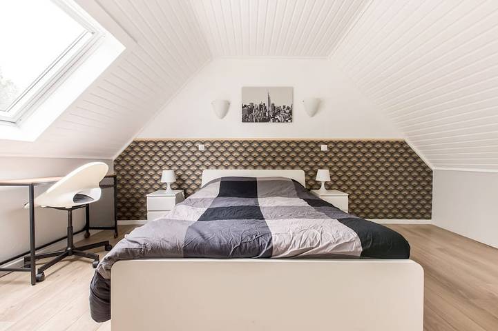 Location de vacances pour 5 personnes, avec jardin, animaux acceptés à Comines (Nord) - 2