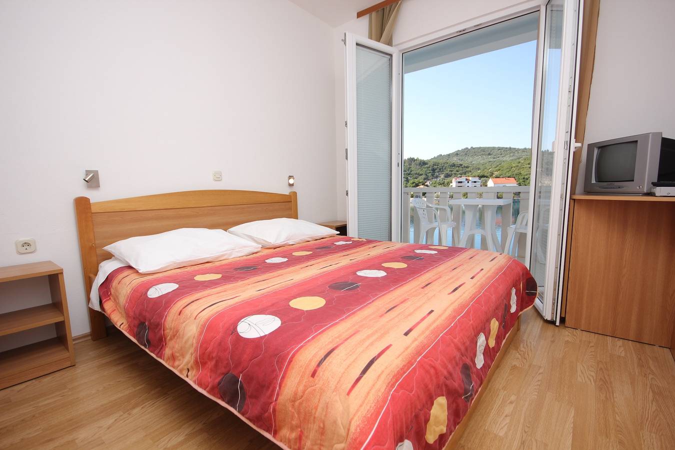 Pokój przy plaży Zaglav, Dugi otok S-8144-c in Sali, Dugi Otok