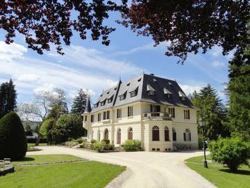 Gîte pour 3 personnes, avec jardin et vue à Saint-Laurent-du-Pont