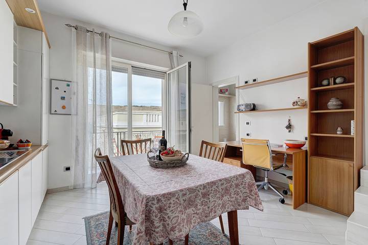Appartamento intero, Appartamento 'Salento Cecilia - Ruffano' con balcone, Wi-Fi e aria condizionata in Ruffano, Golfo di Taranto