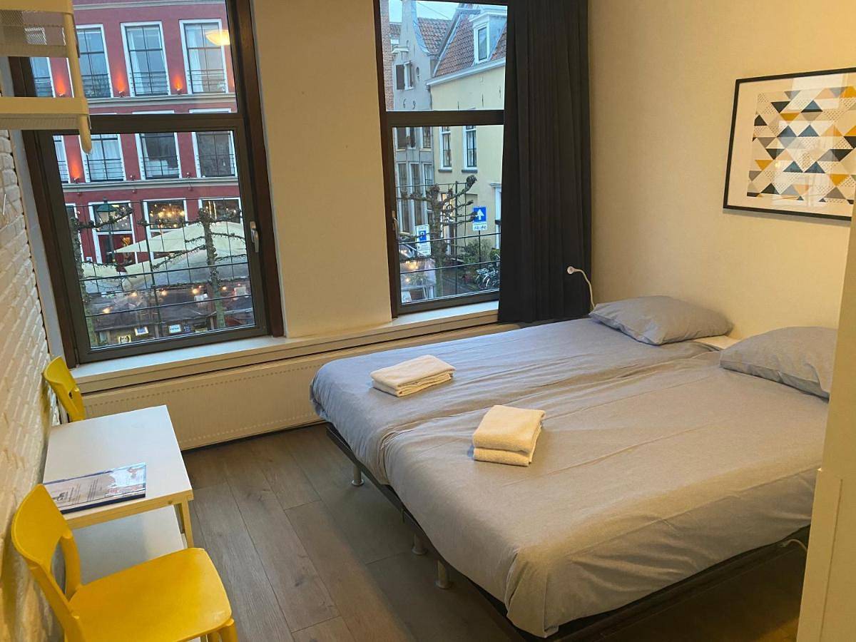 Kleinschalig Hostel in Deventer, centrum stad, aan de Ijssel, in Deventer, IJssel