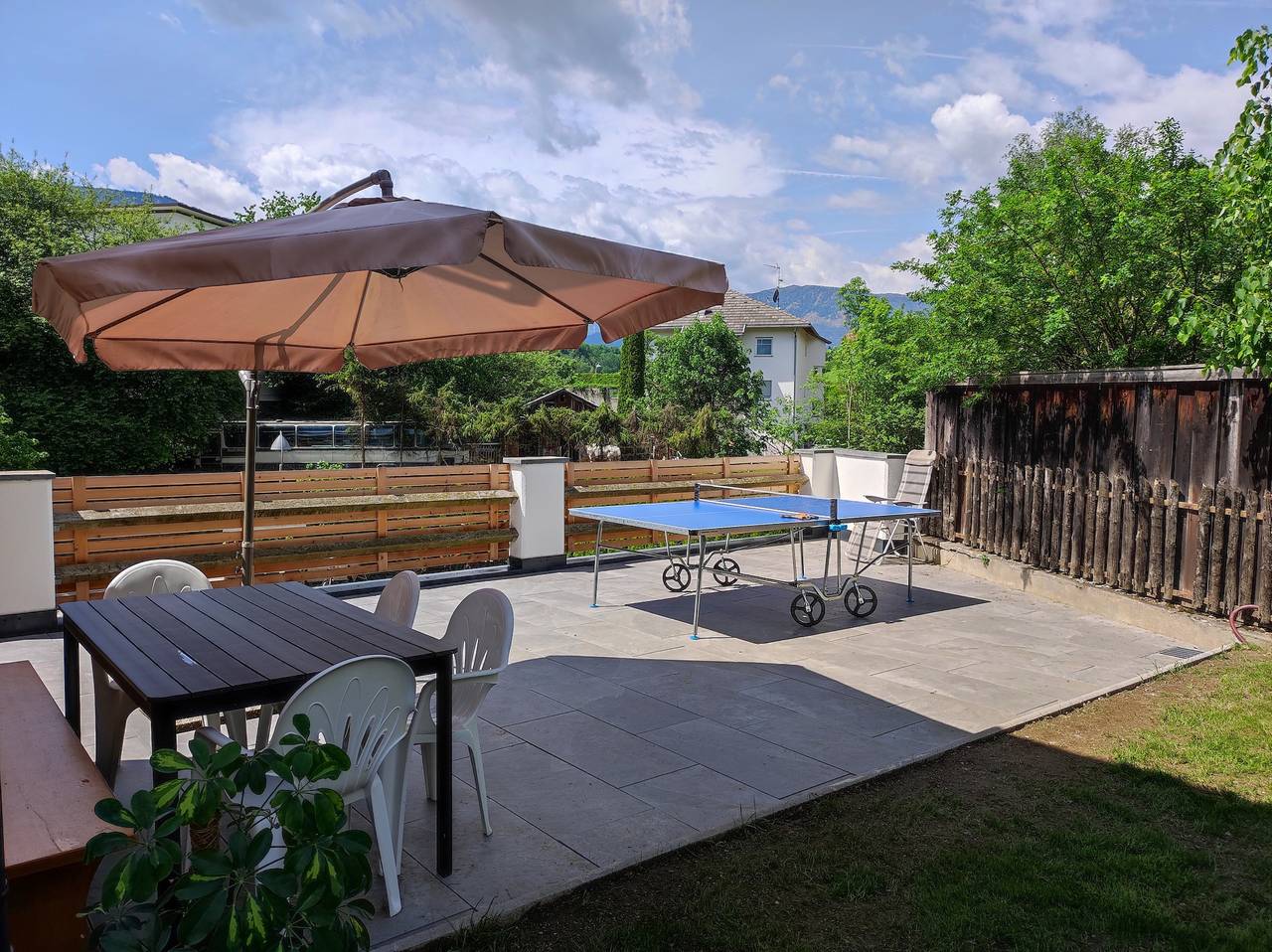 Ganze Wohnung, Ferienwohnung "Haus Mader 2" mit Bergblick, privater Terrasse und Wlan in Reischach Südtirol, Bruneck