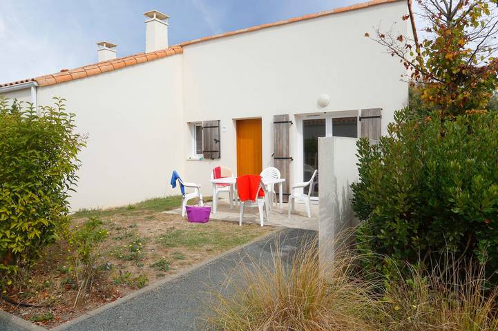 Gîte pour 4 personnes, avec piscine et sauna dans Plage naturiste (Olonne-sur-Mer) - 2