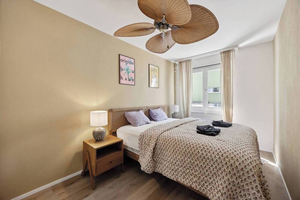 Ganze Wohnung, Modern Apartment - Near Zurich Center (103-16) in Zürich 50 Oerlikon, Zürich