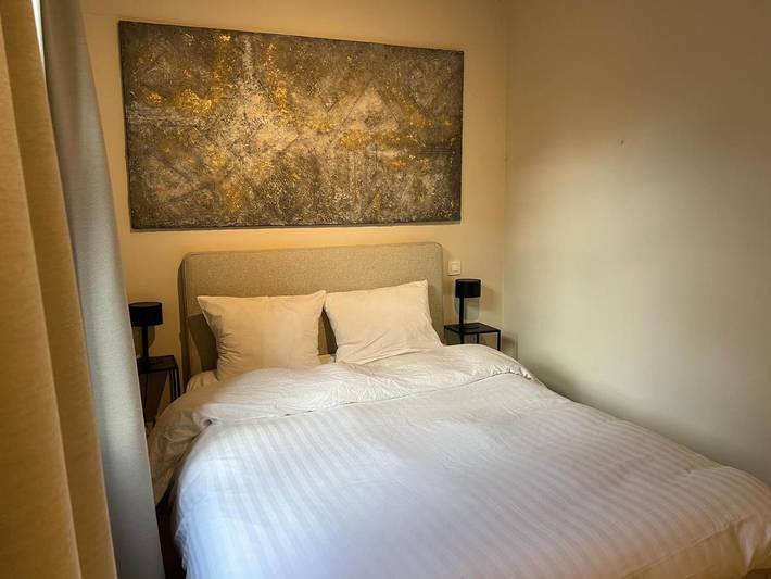 Gîte pour 2 personnes, avec vue ainsi que jardin et piscine, adapté aux familles à Genk - 3