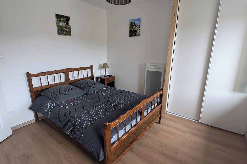 Maison Agréable 4 à 6 Pers in Guéret region