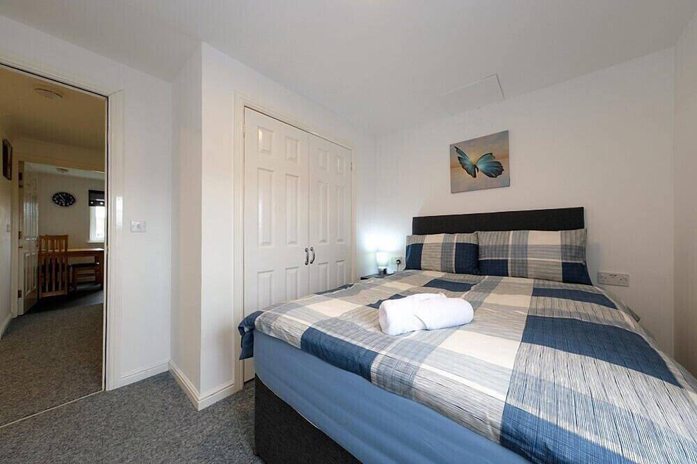 Entire apartment, Prime Duloch 2nd Floot Apartment in Dunfermline, Fife region