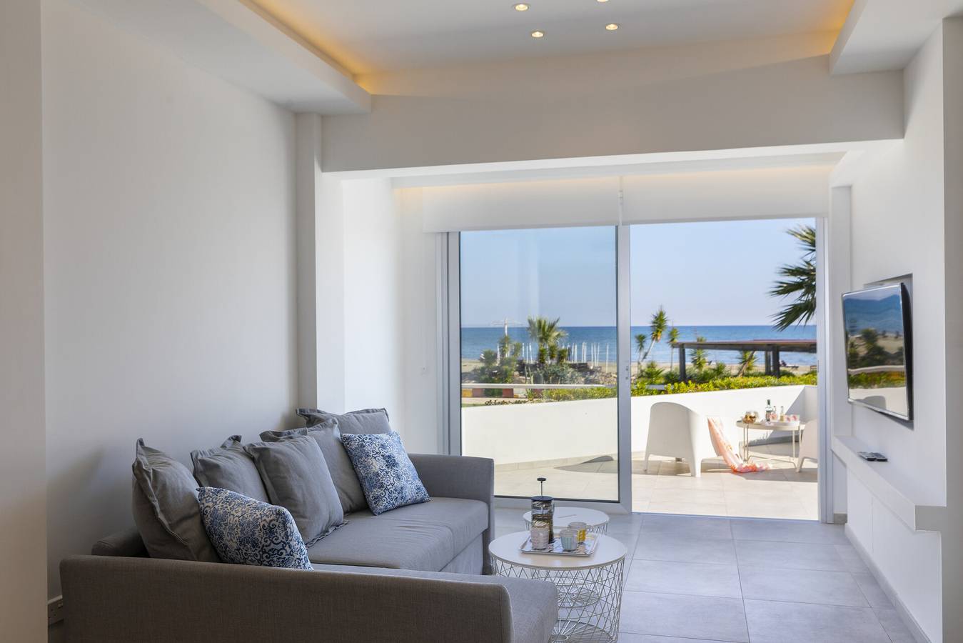 Appartamento intero, Imagine You and Your Family Renting this Perfect Beachfront Apartment, Larnaca Apartment 1388 in Larnaca, Distretto di Larnaca