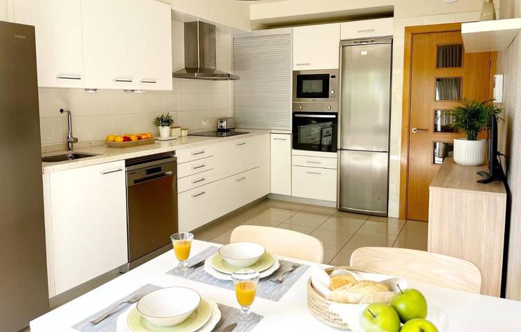 Chalet para 6 personas, con vistas además de jardín y piscina, Familias con niños en Santa Cruz de Tenerife - 2