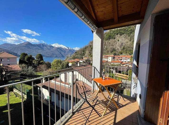 Ferienwohnung für 4 Personen, mit Seeblick und Balkon sowie Ausblick - 1