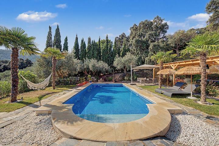 Bed and Breakfast 'La Única' with Mountain View, Wi-Fi and Air Conditioning in Coín, Málaga Province