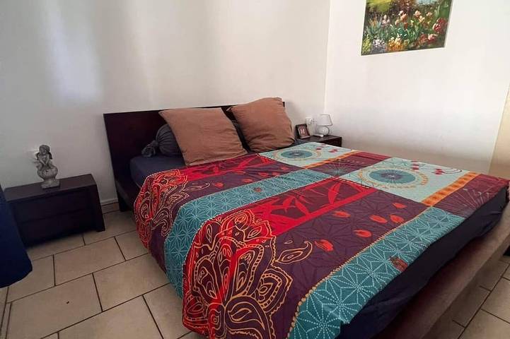 Location de vacances pour 6 personnes, avec jardin, animaux acceptés à Sainte-Suzanne - 2