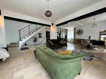 Location de vacances pour 10 personnes, avec terrasse à Olivet