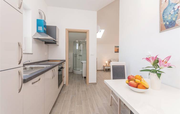 Ferienwohnung für 2 Personen, mit Terrasse in Biograd na Moru - 3