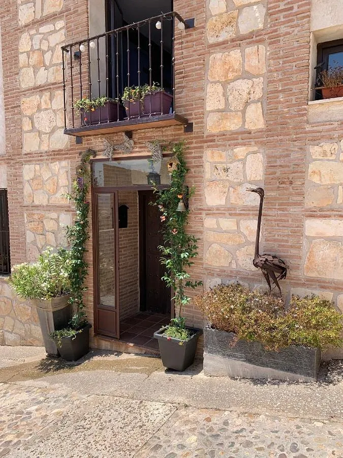 Casa de vacaciones para 12 personas, con piscina y jardín además de terraza y vistas, Se admiten mascotas - 1