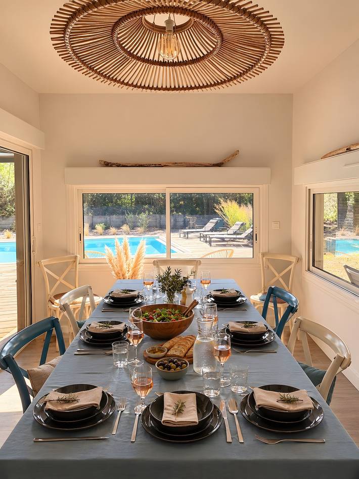 Villa 10 pers, 5 chambres, piscine chauffée au cœur des pins, proche plage in Moliets-et-Maa, Côte d’Argent
