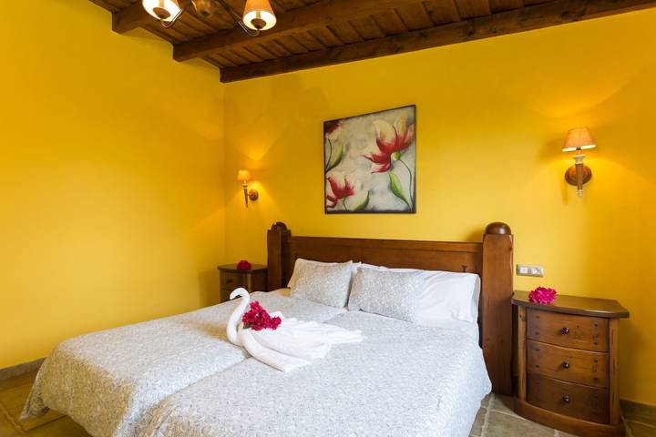 Casa rural para 4 personas, con Vistas al mar y Terraza además de Jardín y Piscina en Icod de los Vinos - 4