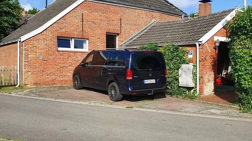 Ferienhaus für 5 Personen, mit Garten in Bunde