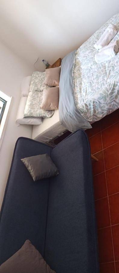 Casa de férias para 3 pessoas, com vista e jardim em Coruche