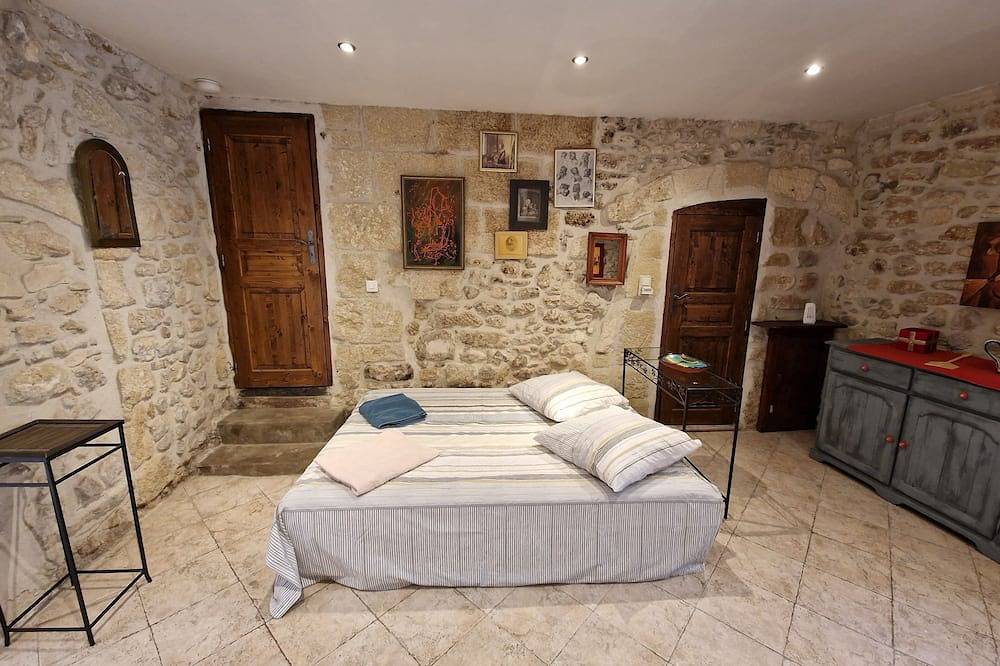 Apartamento entero, Le Gîte Romain 25m²: piscina y jardín - Sommières in Sommières, Region de Nimes