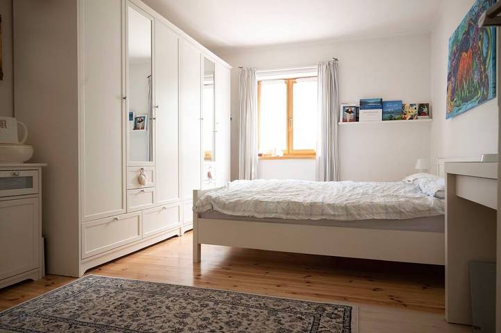 Ganze Wohnung, Ruhige, gepflegte ****Ferienwohnung, Eg mit Terrasse & Garten, zentral in Murnau in Murnau am Staffelsee, Das Blaue Land