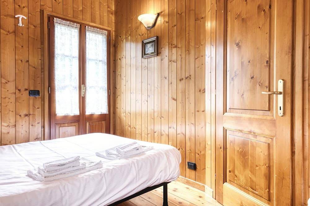 Ganze Wohnung, Gemütliche Wohnung für 5 Leute mit Tv, Balkon, Haustiere erlaubt und Panoramablick in Isella (Macugnaga), Macugnaga