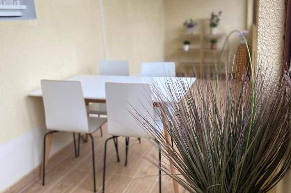Apartamento entero, Disney Love - Val D Europe - Vallée Village - Village Nature - Parc Asterix in Thorigny-sur-Marne, Sena y Marne